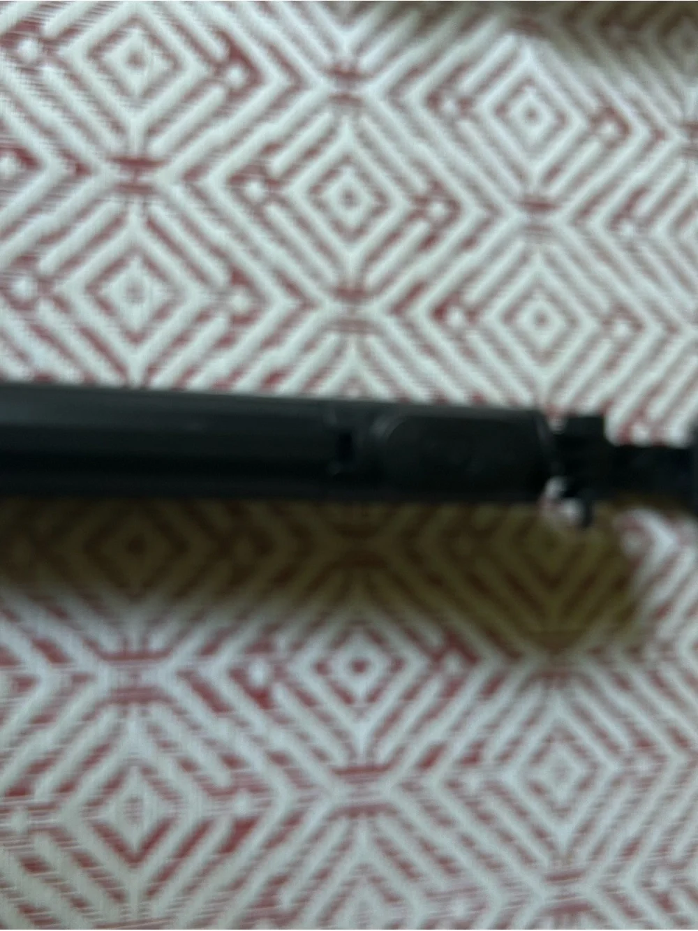 Q07 Bluetooth Integrated Selfie Stick - Black